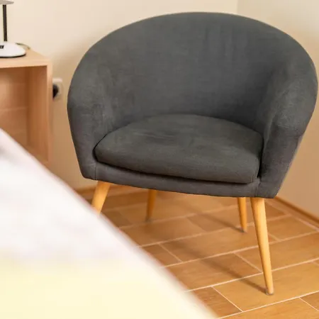 Apartma Velesa *